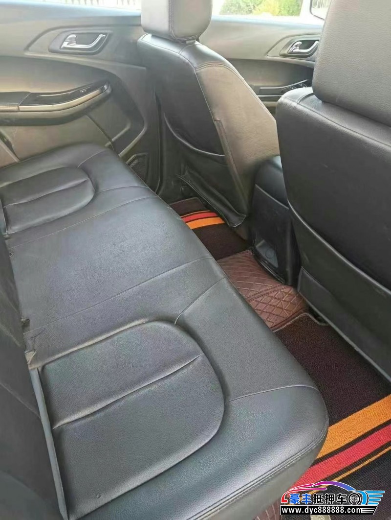 21年江铃宝典轿车抵押车出售