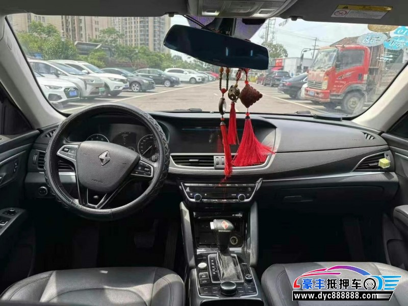 17年宝沃宝沃BX7轿车抵押车出售