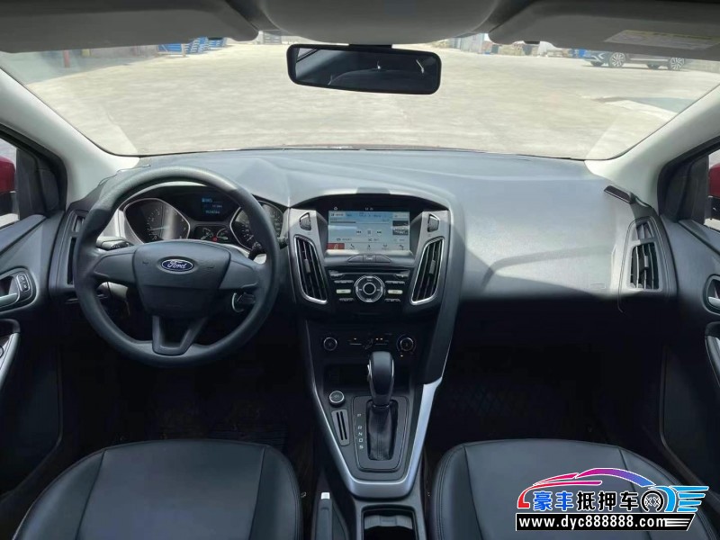 17年福特福克斯轿车抵押车出售