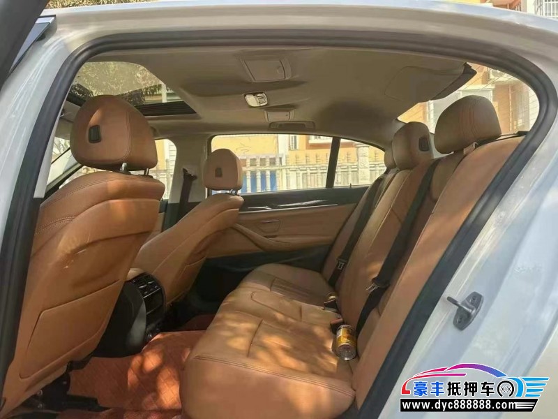 17年宝马5系轿车抵押车出售