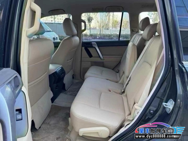 14年丰田普拉多（霸道）轿车抵押车出售