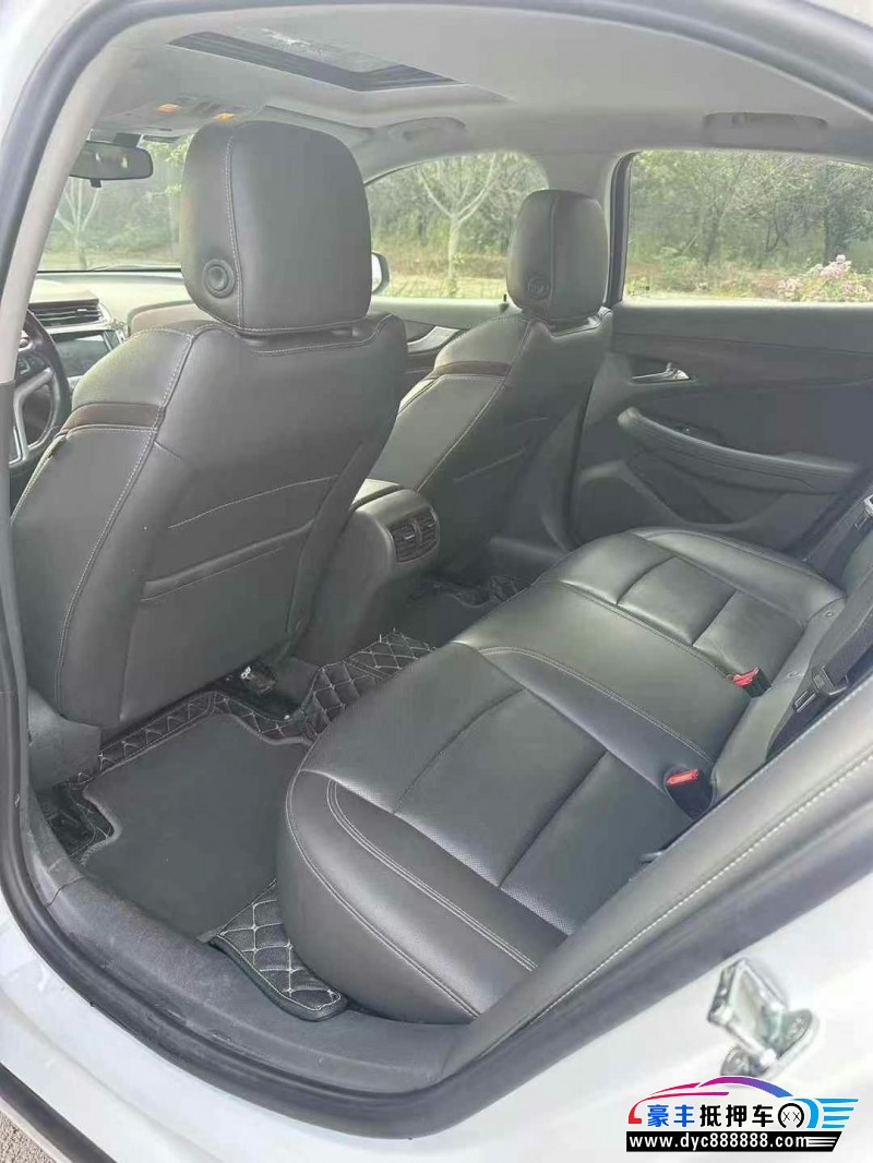 17年雪佛兰迈锐宝轿车抵押车出售