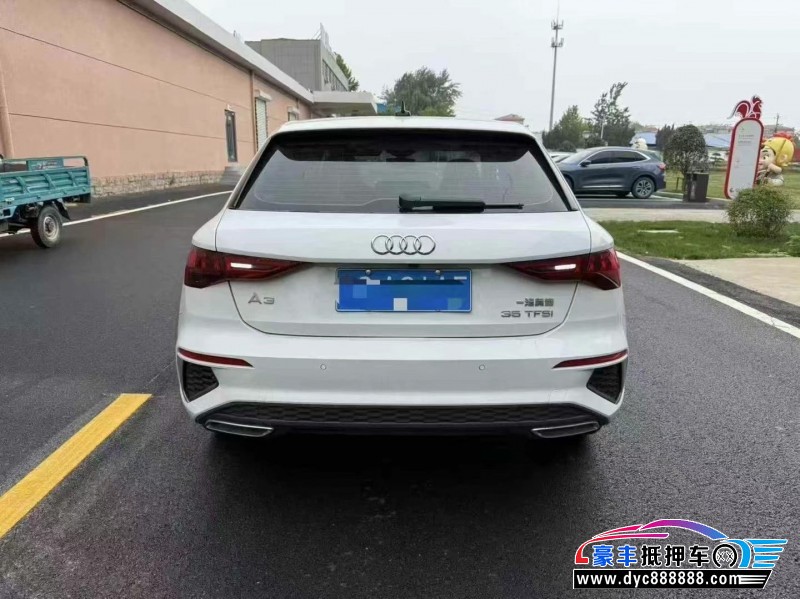 21年奥迪A3轿车抵押车出售