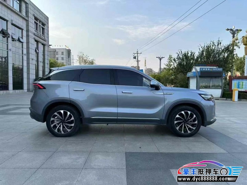 22年北京x7轿车抵押车出售