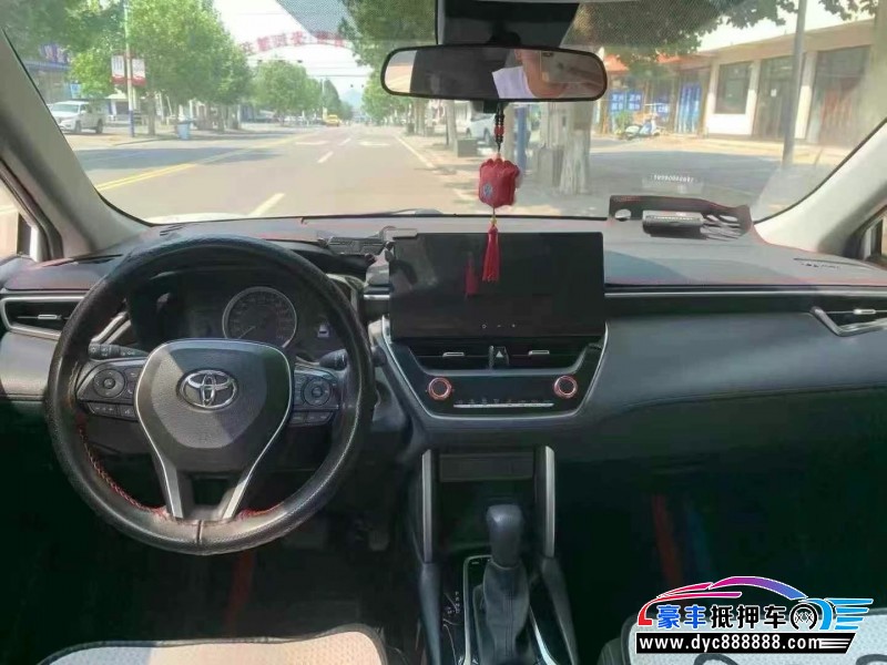 22年丰田锋兰达SUV抵押车出售