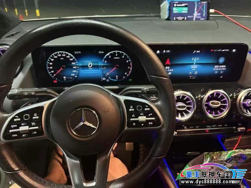 21年奔驰GLASUV抵押车出售