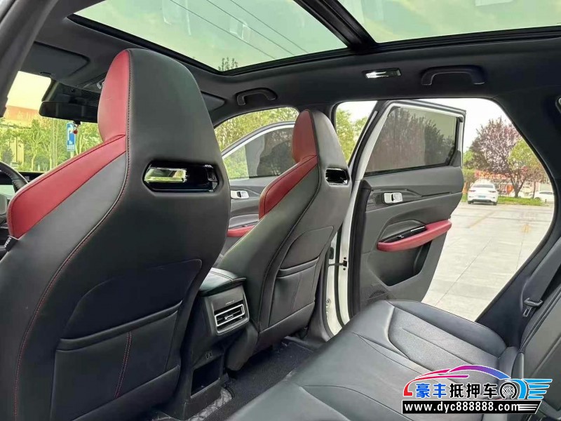 23年长安欧尚Z6轿车抵押车出售