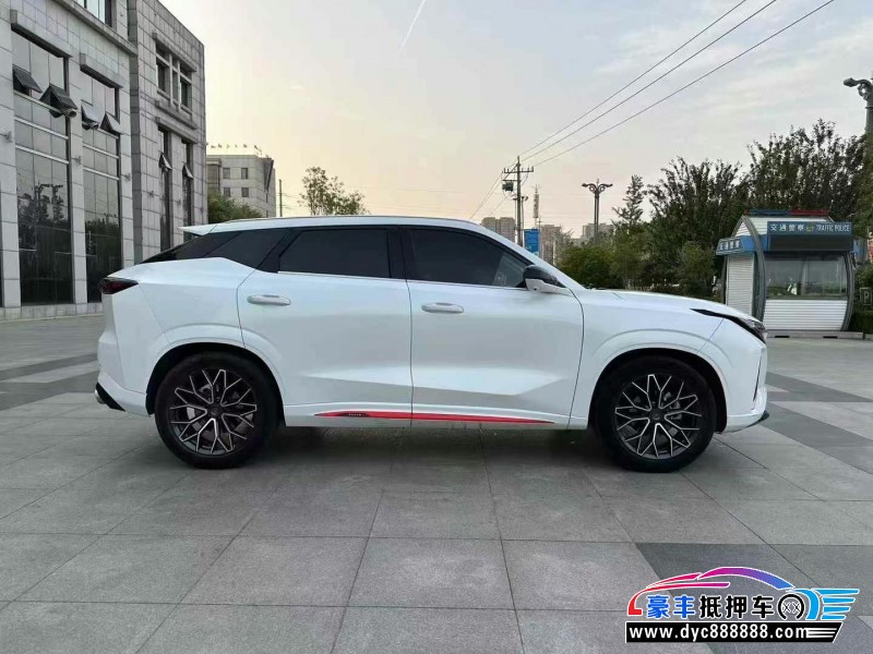 23年长安欧尚Z6轿车抵押车出售