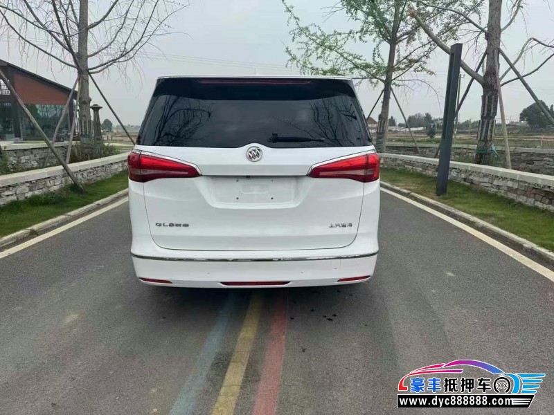 18年别克GL8MPV抵押车出售