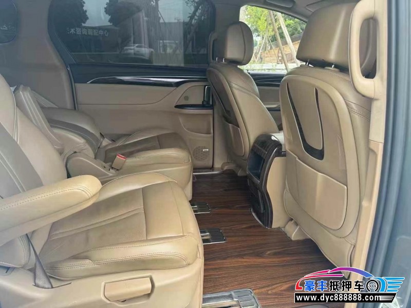 18年别克GL8MPV抵押车出售