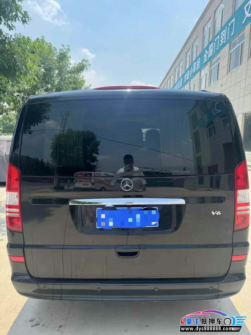 13年奔驰唯雅诺MPV抵押车出售