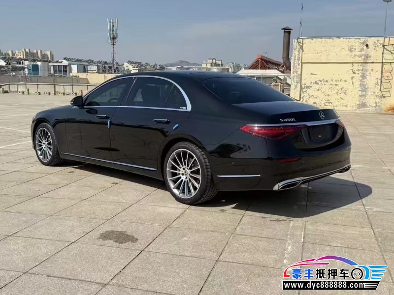 22年奔驰S轿车抵押车出售