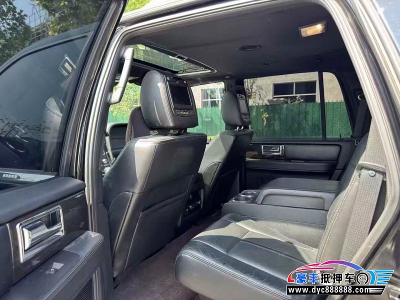 16年林肯领航员轿车抵押车出售