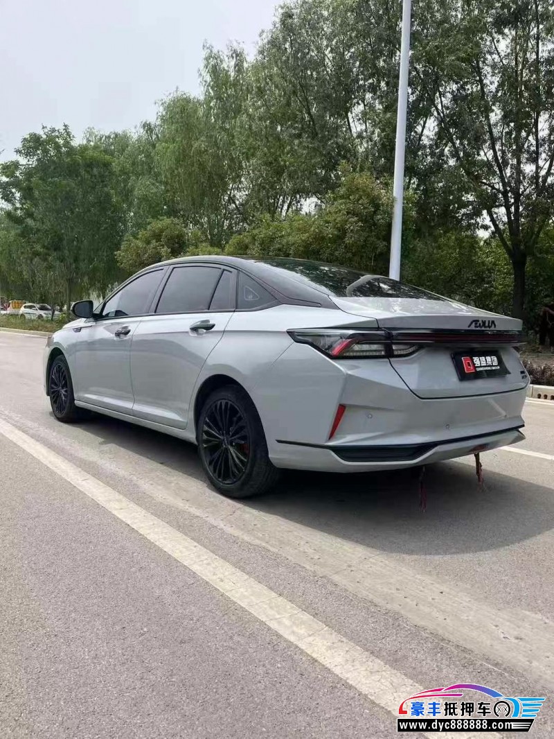 22年东风风神奕炫轿车抵押车出售