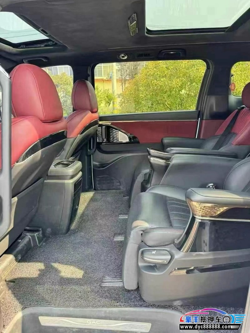 22年传祺M8轿车抵押车出售