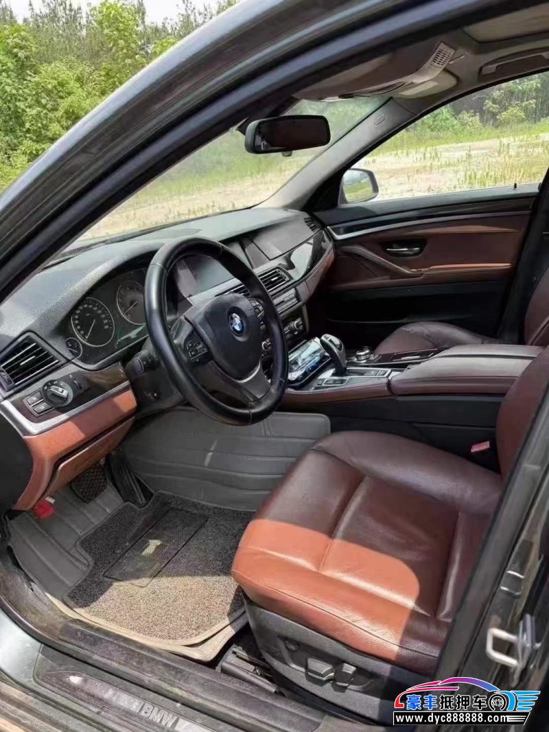 13年宝马5系轿车抵押车出售