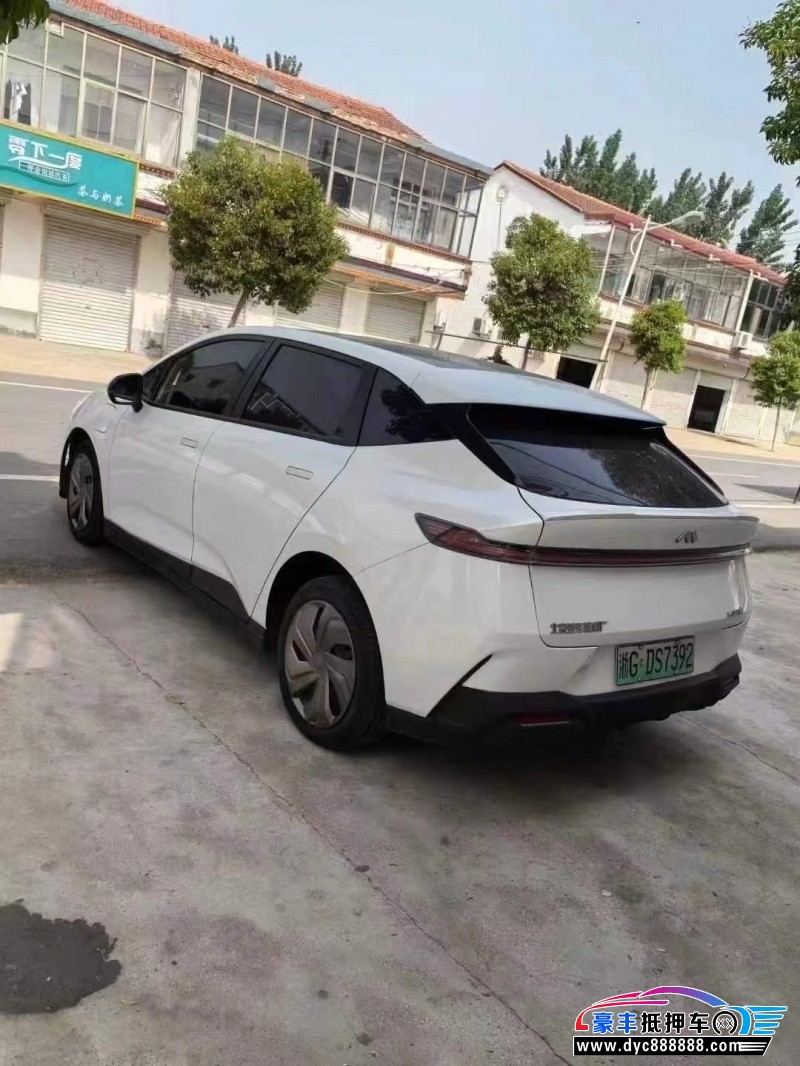 23年摩登in轿车抵押车出售