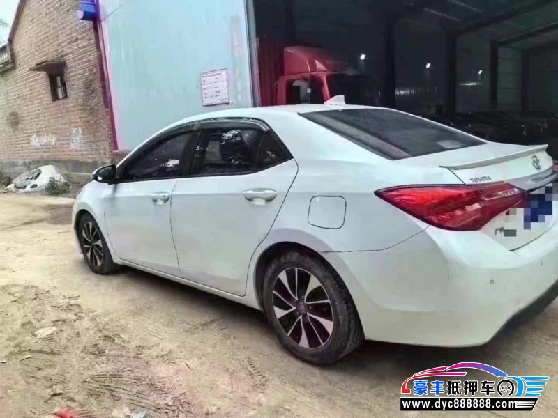 19年丰田雷凌轿车抵押车出售