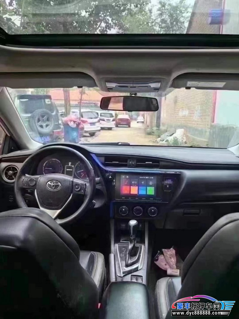 19年丰田雷凌轿车抵押车出售