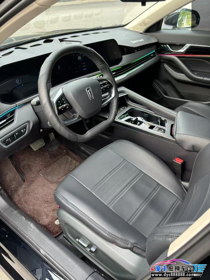 25年奔腾B70轿车抵押车出售