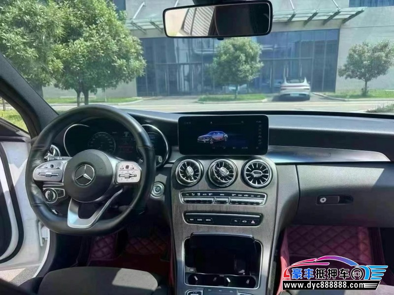 20年奔驰C轿车抵押车出售