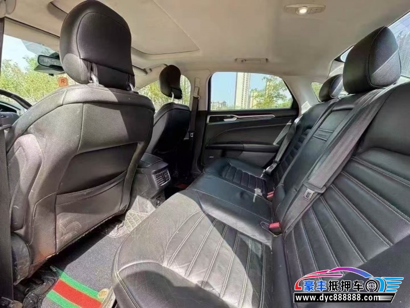 13年福特蒙迪欧轿车抵押车出售