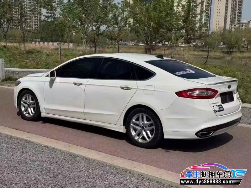 13年福特蒙迪欧轿车抵押车出售