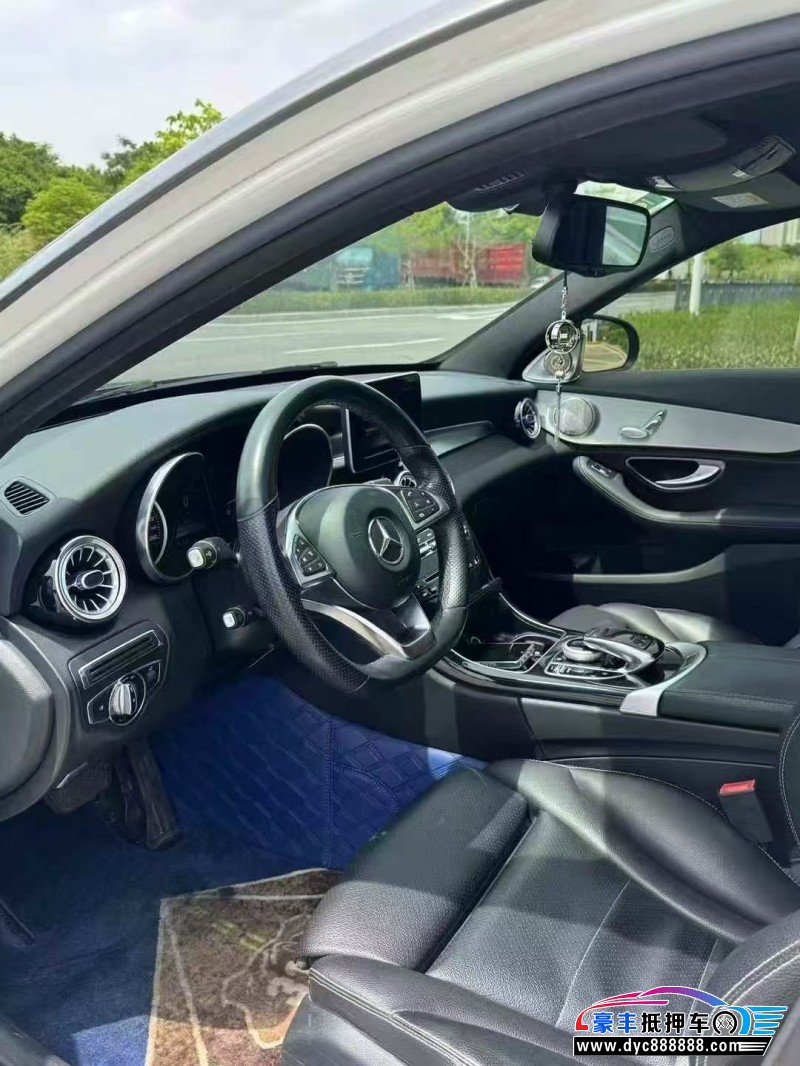 15年奔驰C轿车抵押车出售