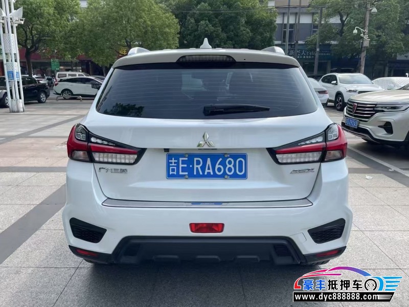 21年三菱劲炫轿车抵押车出售