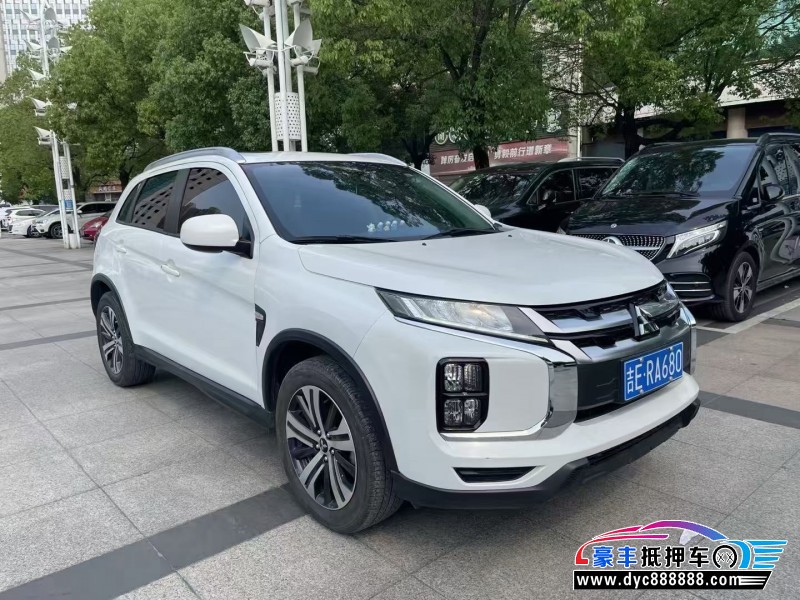 21年三菱劲炫轿车抵押车出售