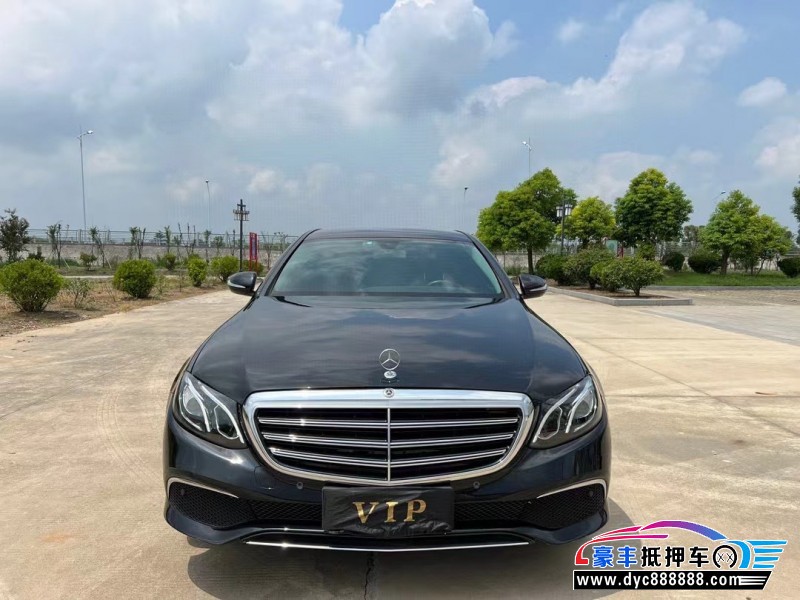 19年奔驰E轿车抵押车出售