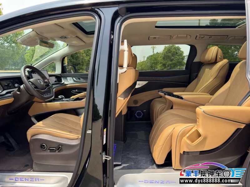 24年腾势D9轿车抵押车出售