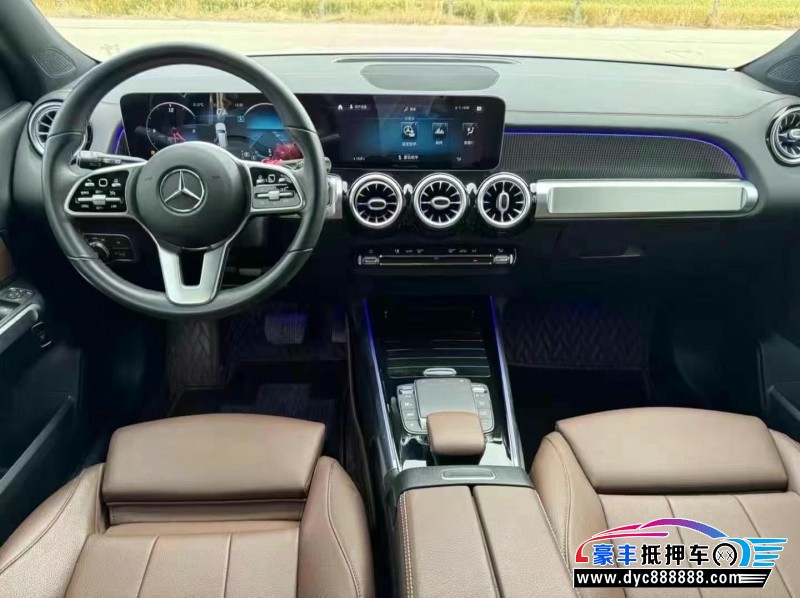 20年奔驰GLB轿车抵押车出售