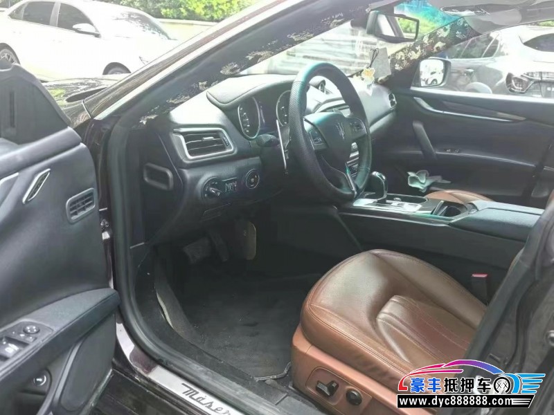 15年玛莎拉蒂Ghibli轿车抵押车出售