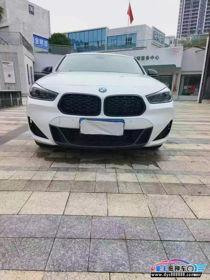 24年宝马X2轿车抵押车出售