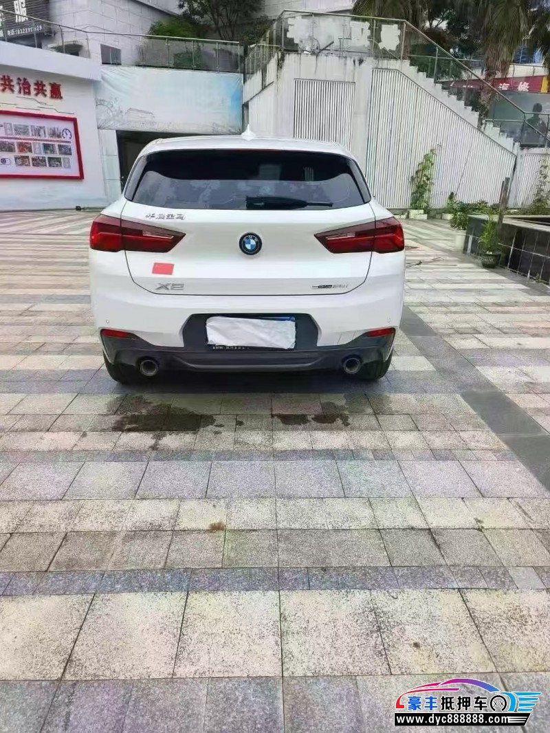 24年宝马X2轿车抵押车出售