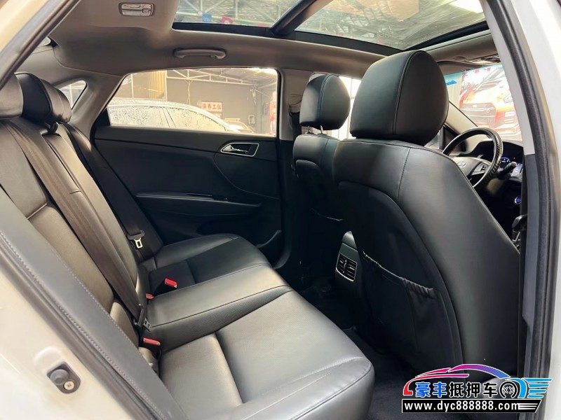 20年现代名图轿车抵押车出售