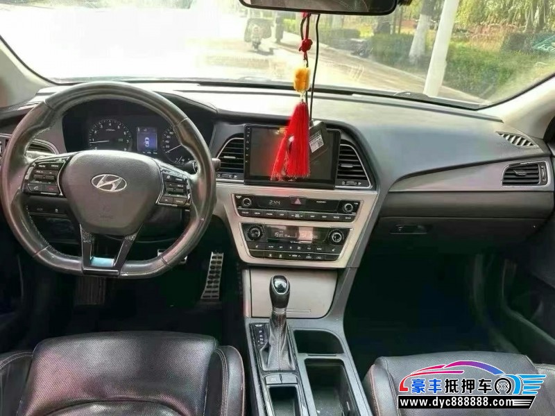 16年现代索纳塔九轿车抵押车出售