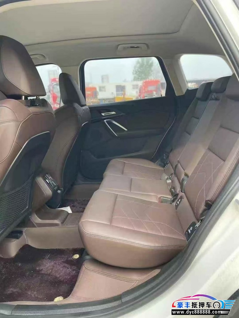 24年宝马X1轿车抵押车出售