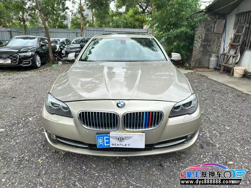 12年宝马5系轿车抵押车出售