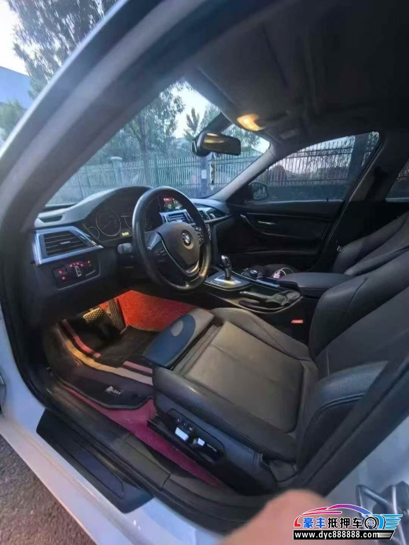 18年宝马3系轿车抵押车出售