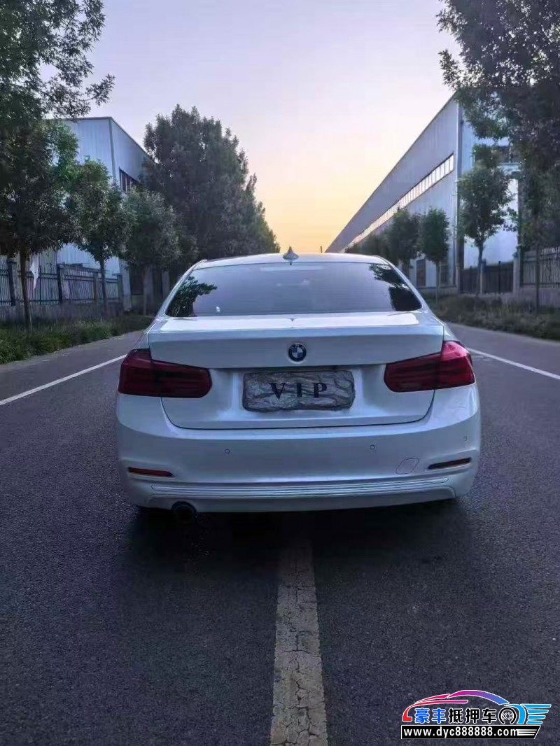 18年宝马3系轿车抵押车出售