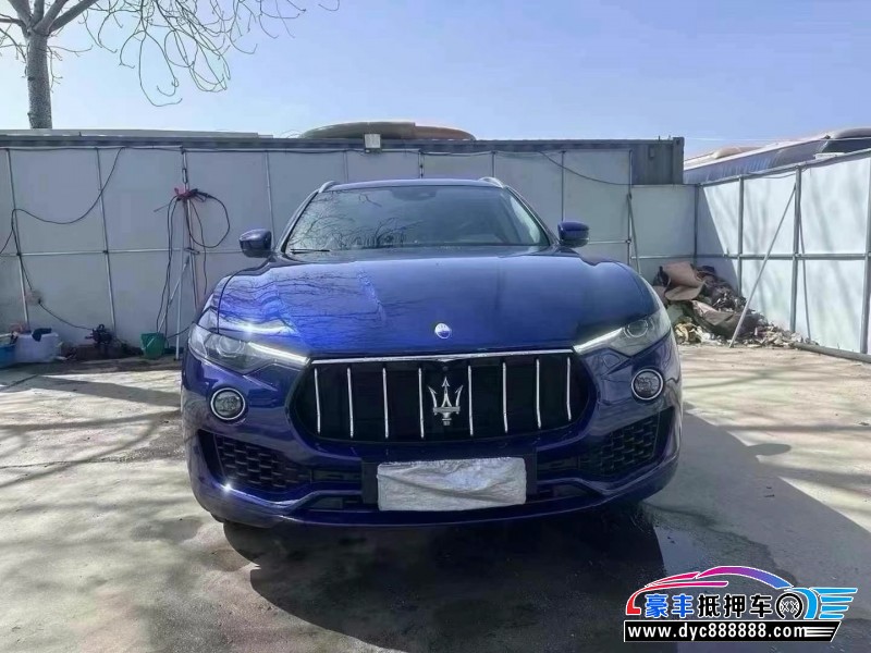 17年玛莎拉蒂莱万特轿车抵押车出售