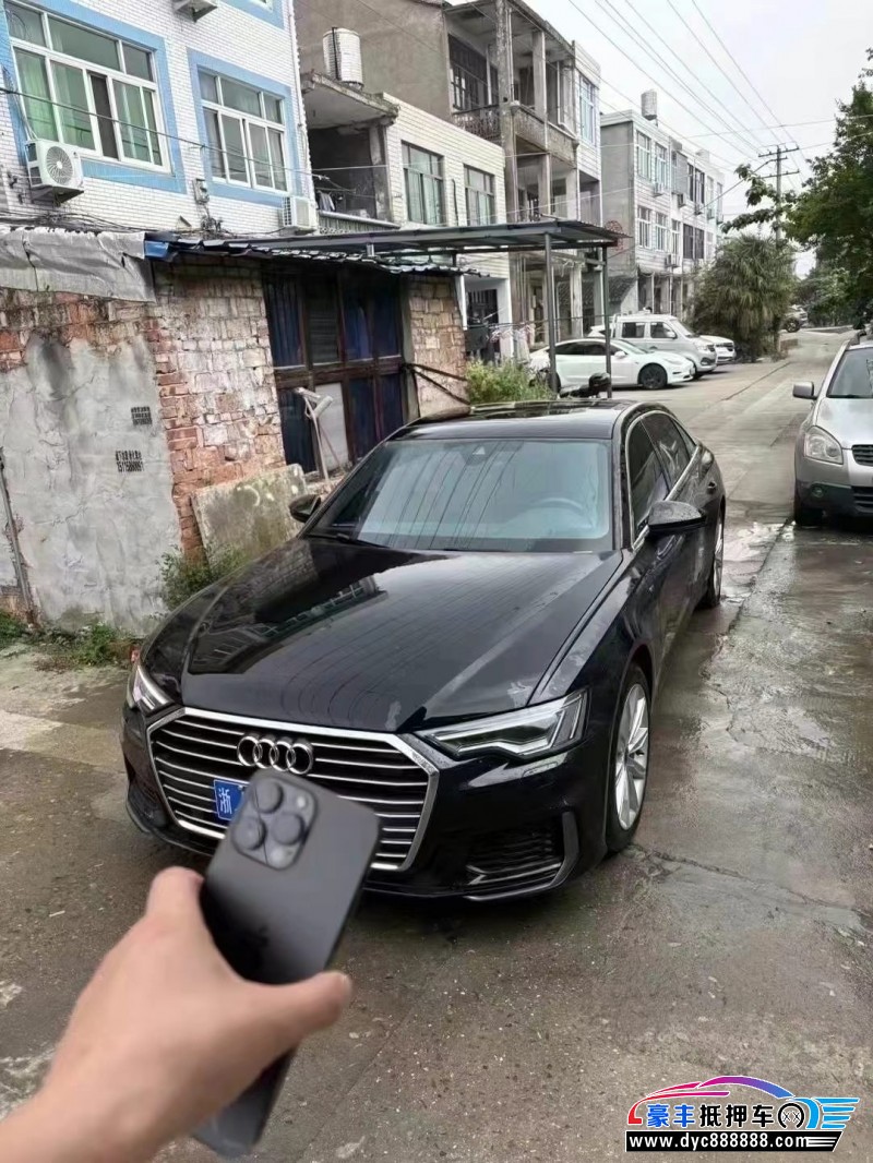 22年奥迪A6轿车抵押车出售