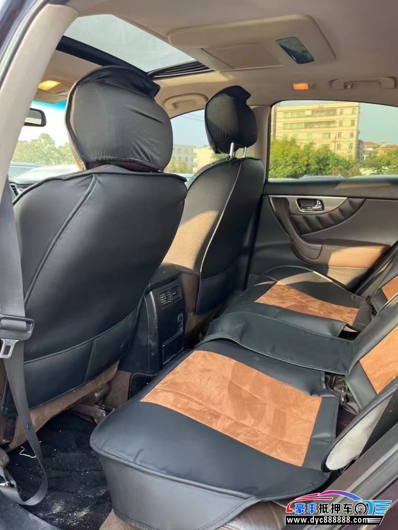 11年英菲尼迪FX35轿车抵押车出售