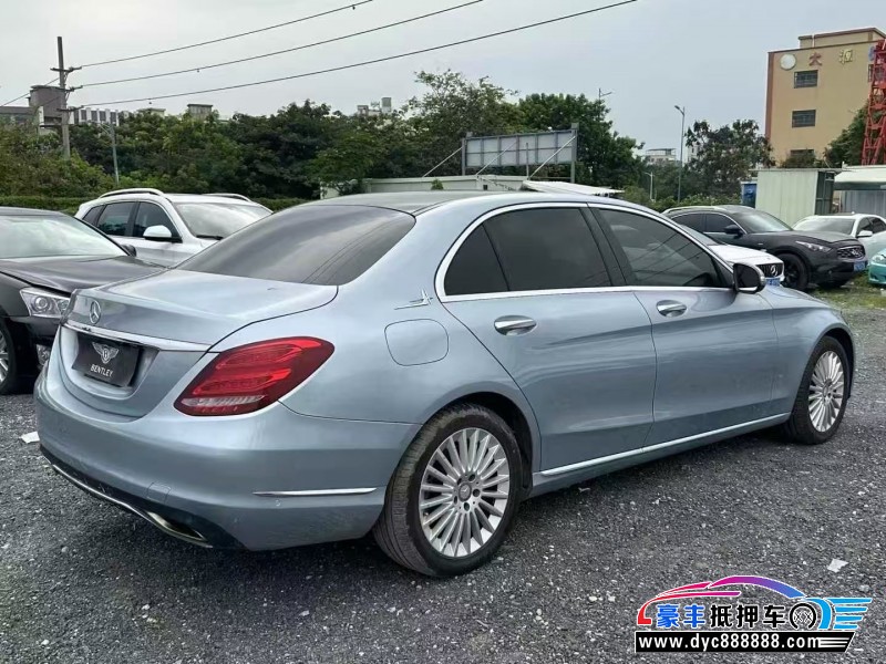 14年奔驰C轿车抵押车出售