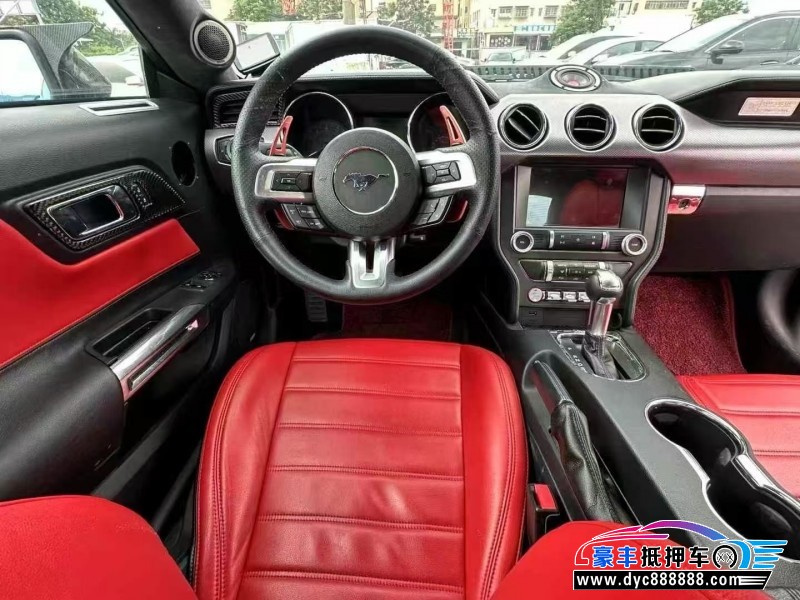 15年福特野马轿车抵押车出售