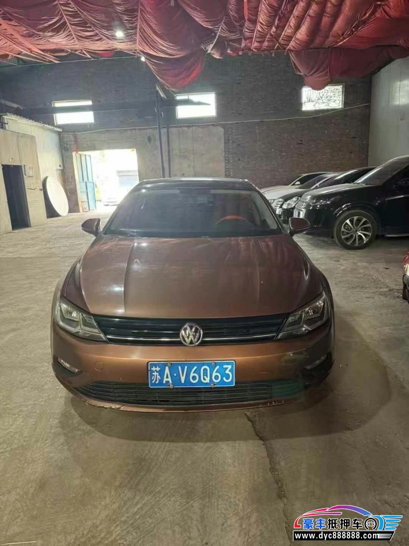 16年大众凌渡轿车抵押车出售