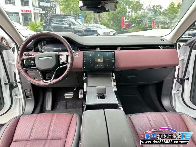 24年路虎揽胜极光轿车抵押车出售
