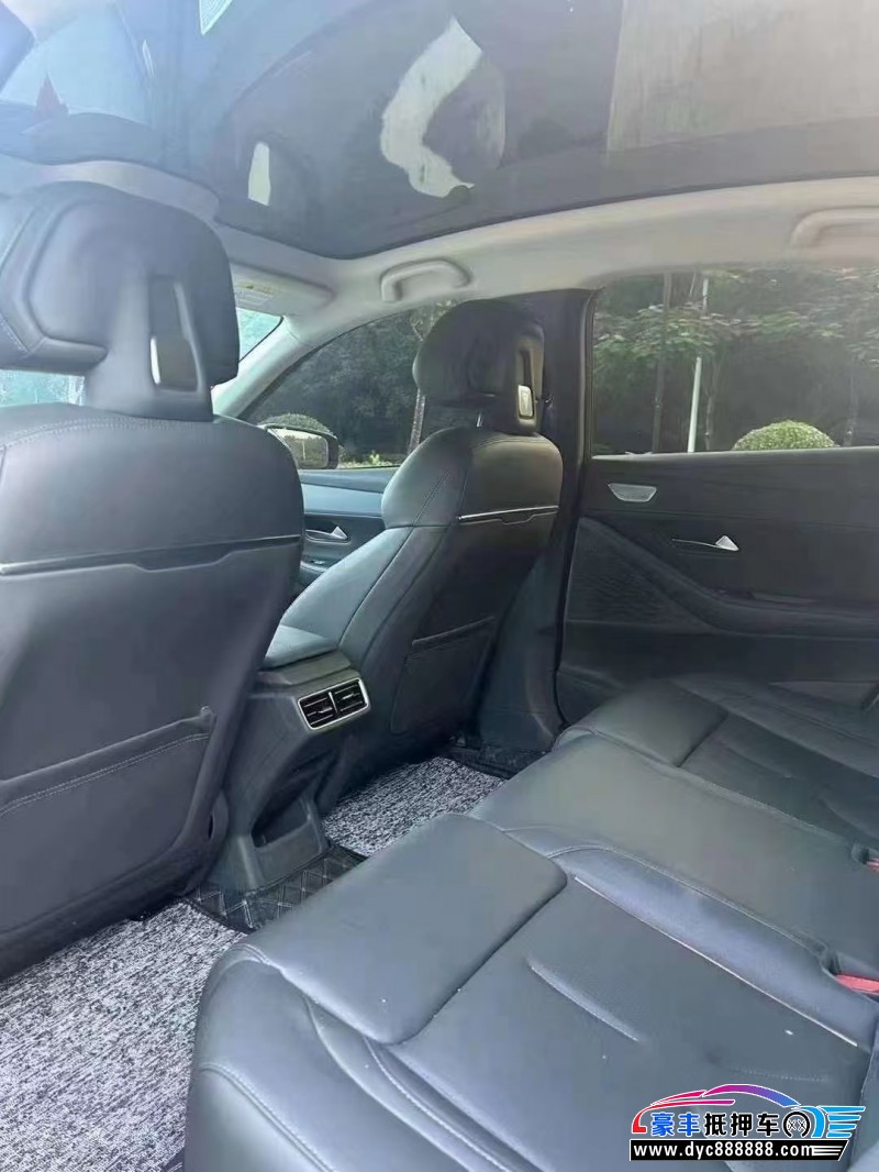 22年长安深蓝SL03轿车抵押车出售